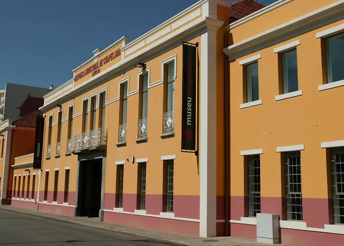 Praca Al São João da Madeira